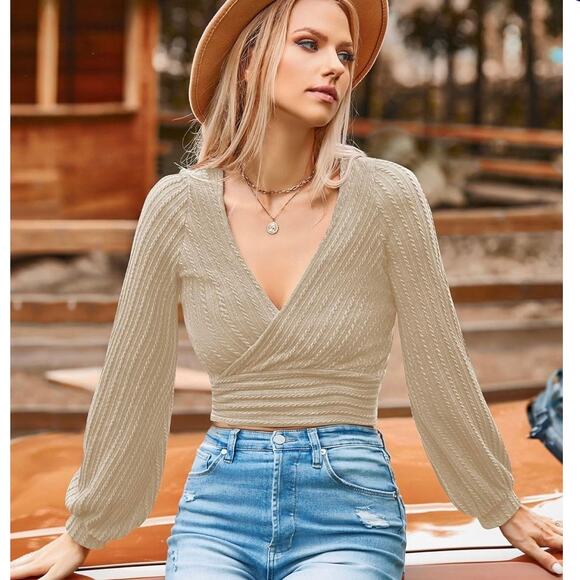 NWT ZAFUL Women's Pullover Ribbed Cropped Knitwear Ruched Size Small - Picture 1 of 5